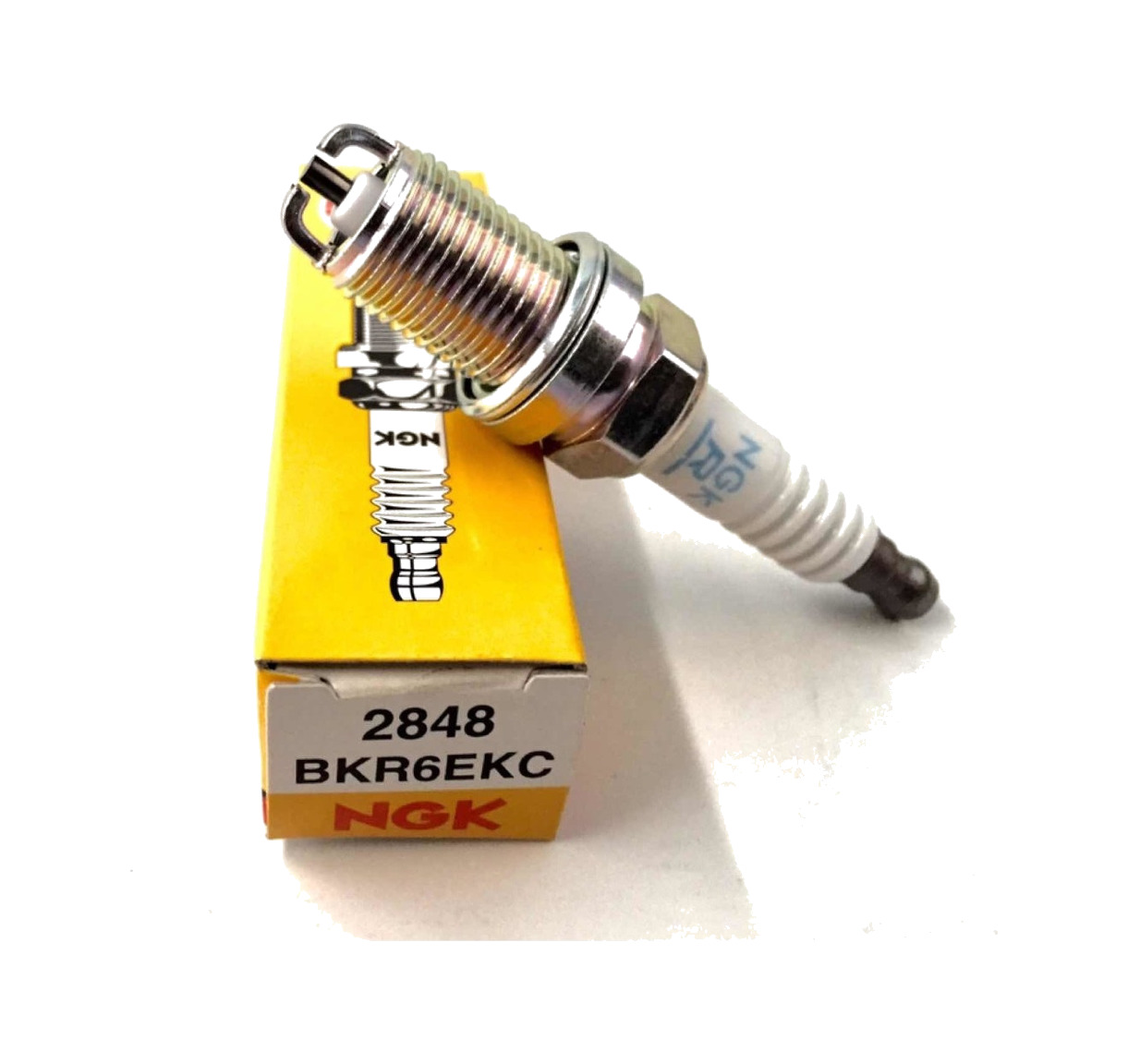 NGK Spark plug with solid terminal BKR6EKC - Picture 1 of 1